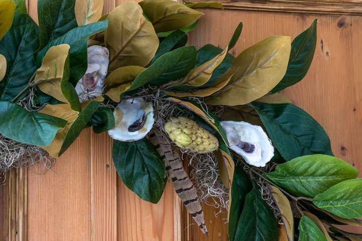 magnolia and oyster shell fall wreath, crafts, flowers, gardening, wreaths