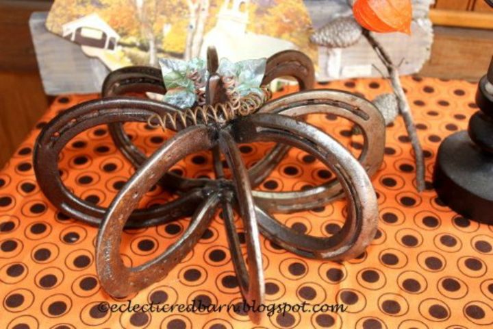 s 23 astounding ways to make a pumpkin out of anything, Stick together some horse shoes