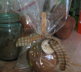 caramel apples to eat or not to eat , crafts, decoupage, home decor, how to, painted furniture, pallet