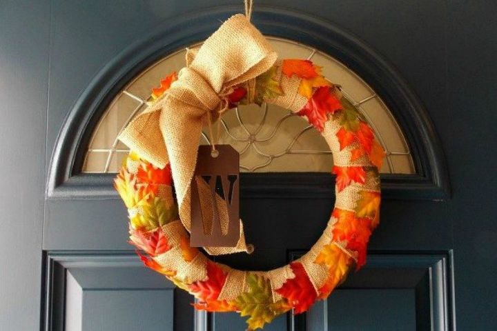s your quick catalog of gorgeous fall wreaths, crafts, wreaths, This easy one with leaves wrapped in burlap