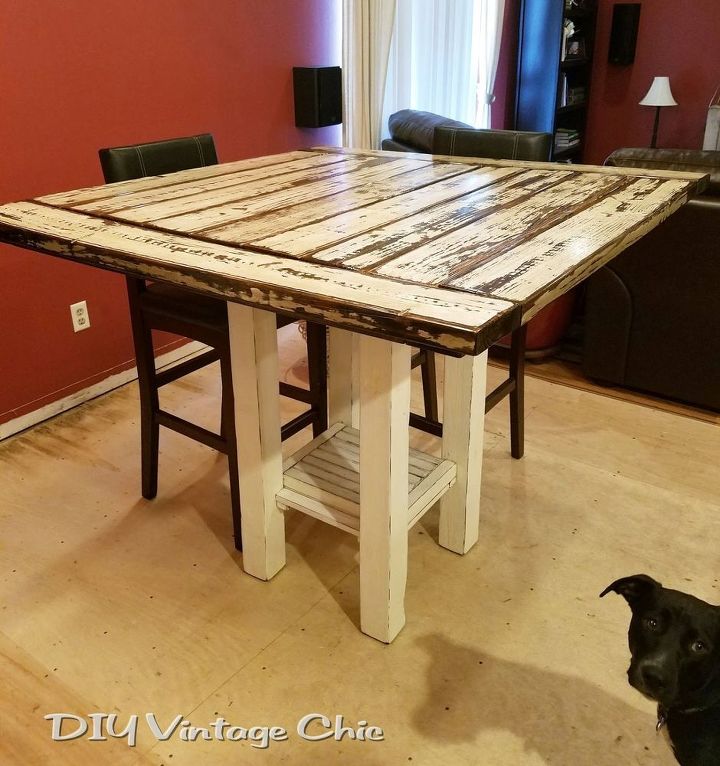 mesa de bar de madera recuperada