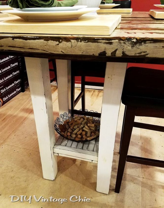 mesa de bar de madeira recuperada
