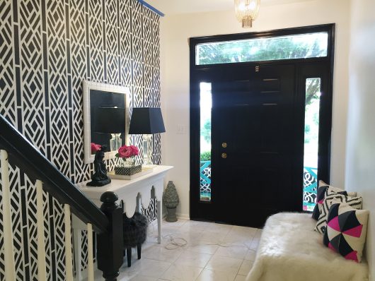 s impress your guests with these expensive looking entryway ideas, Use a dark color to create a bold pattern