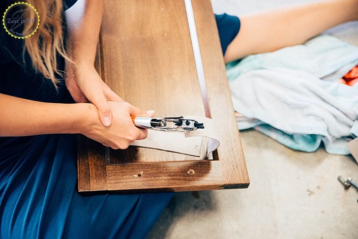 cabinet turned serving tray, kitchen cabinets, kitchen design, repurposing upcycling