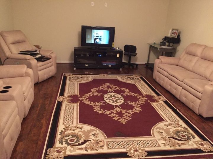 q living room decorations, home decor, home decor dilemma, interior home painting, painting, This my living room but don t have any idea of how to decorate it pls I need help