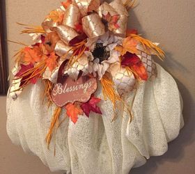 pumpkin wreath, crafts, seasonal holiday decor, wreaths