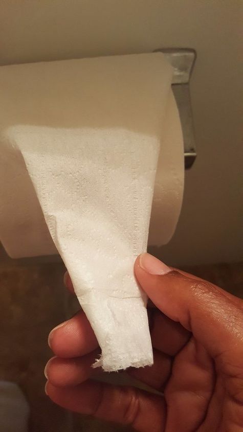 how to change toilet paper roll 