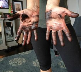 the best stain removal tricks on the internet, The stain Paint and wood stain on your hands