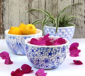 s 11 designer ways you never thought of using sharpie, Decorate your bowls with floral patterns