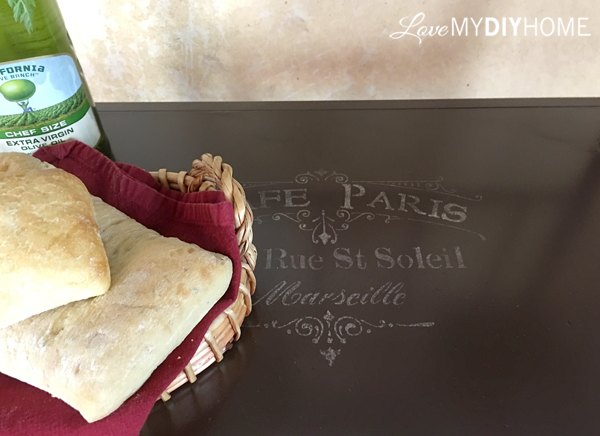 bakers rack se convierte en una belleza francesa