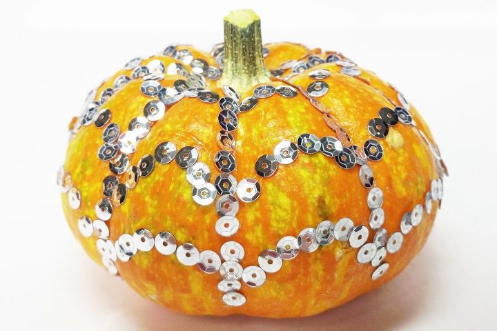 glitter and glam pumpkins, crafts, halloween decorations, home decor, how to, seasonal holiday decor