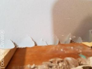 aprenda a consertar um buraco no drywall
