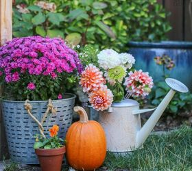 fall patio and urban farm tour, outdoor living, painted furniture