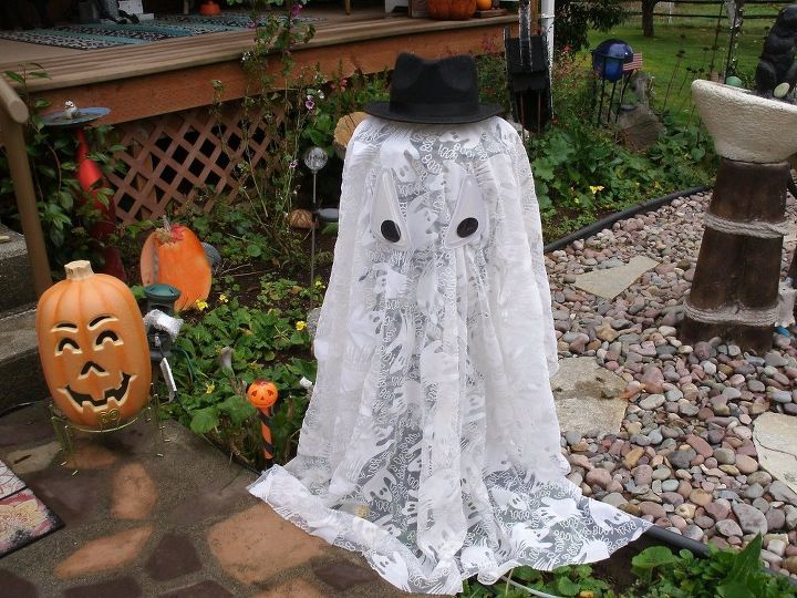 fantasma de halloween facil de hacer al aire libre