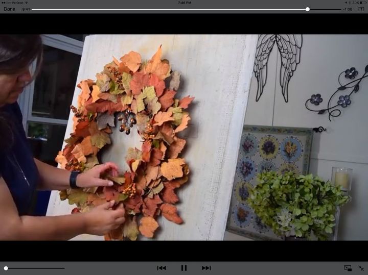 beautiful fall wreath , crafts, how to, seasonal holiday decor, wreaths, Final finishes