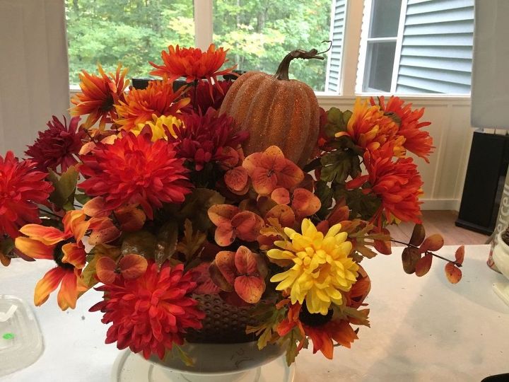 how to make a beautiful table floral arrangement, how to, painted furniture, Fall table arrangement