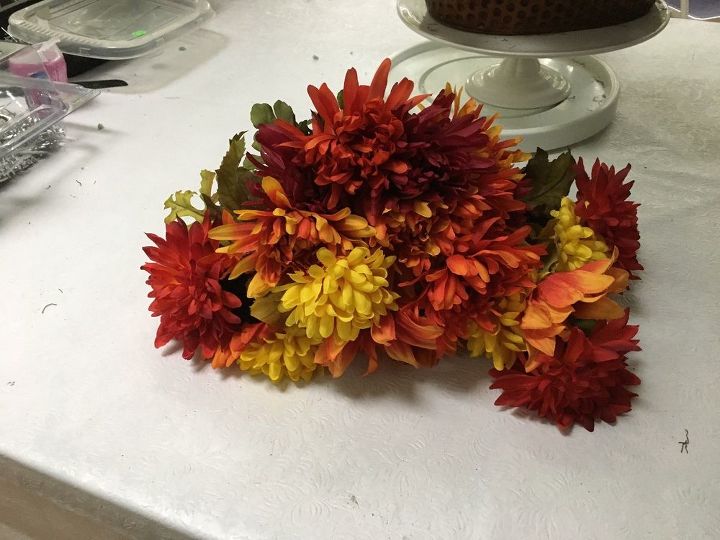 como fazer um lindo arranjo de flores de mesa, flores de seda