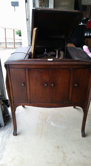 vintage victrola mini bar gabinete de licor con la mancha pintada imgenes