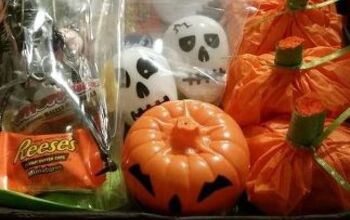 Skull Eggs, Skeleton and Pumpkin Treat Bags