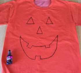 2 easy halloween shirts, crafts, halloween decorations, painting, seasonal holiday decor