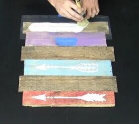 learn how to craft diy art using stencils and a pallet, crafts, how to, pallet