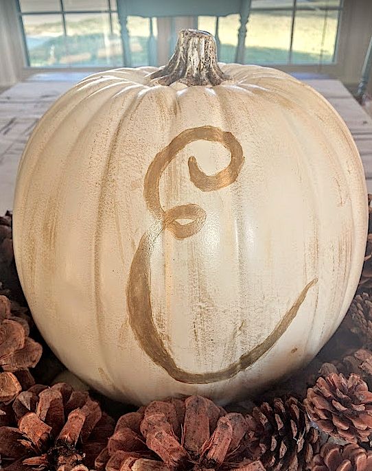 easy cream and gold monogrammed pumpkin, chalk paint, crafts, flowers, gardening, home decor, painting, seasonal holiday decor