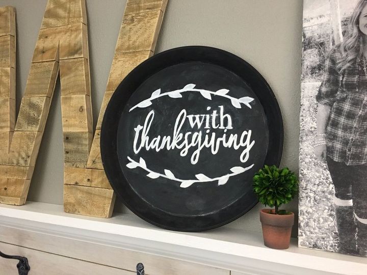 thrift store fall tin plate upcycle, chalkboard paint, crafts, home decor, pallet, seasonal holiday decor, shelving ideas, thanksgiving decorations, tools