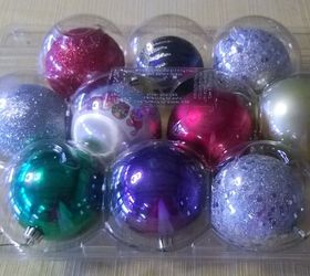 use fuji apple containers for ornaments and yarn, christmas decorations, crafts, organizing, repurposing upcycling