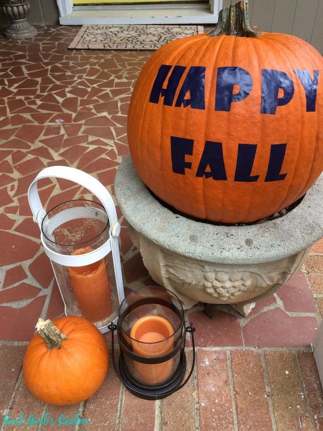 decorating a front porch for fall, outdoor living, seasonal holiday decor