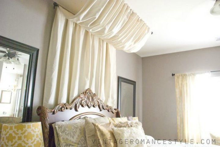 10 maneiras que voc nunca pensou em usar um varo de cortina em sua casa, Tutorial de Dossel de Cama de Toalha de Mesa Sem Costurar