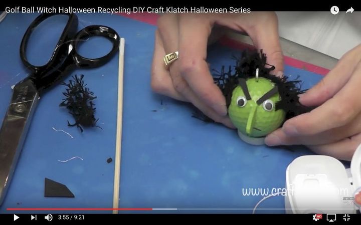 bruja de la pelota de golf de reciclaje de halloween craft diy