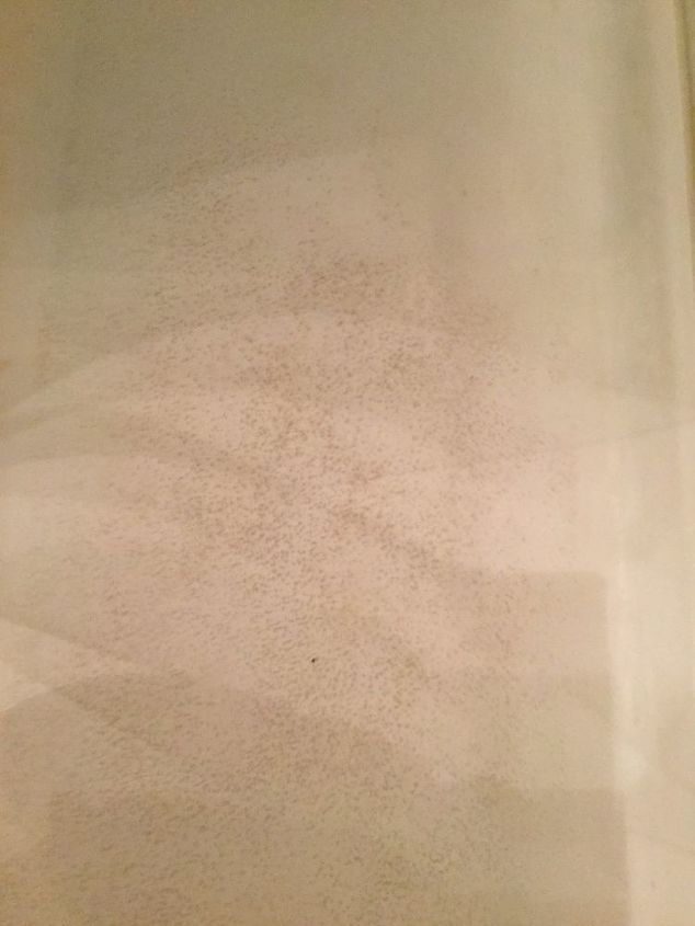 q cleaning tip for shower floors, bathroom ideas, cleaning tips, flooring, house cleaning