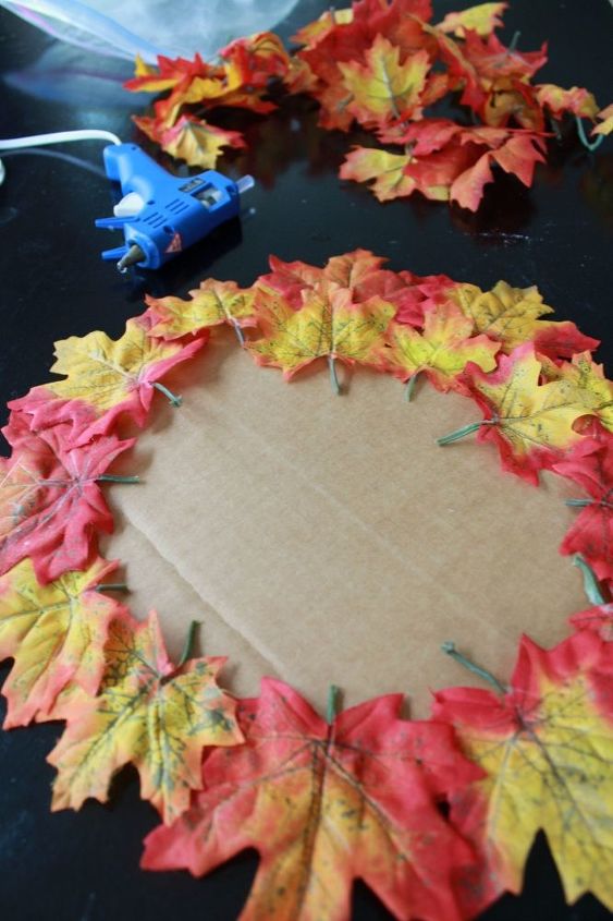 simple fall leaf coaster, crafts, home decor, painted furniture, seasonal holiday decor