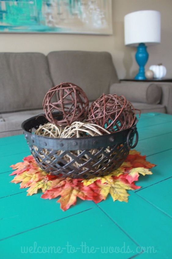 simple fall leaf coaster, crafts, home decor, painted furniture, seasonal holiday decor