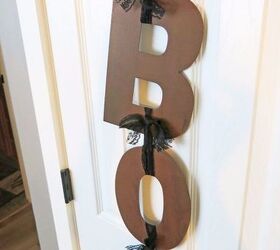 simple boo door hanger, crafts, doors, halloween decorations, seasonal holiday decor, wreaths