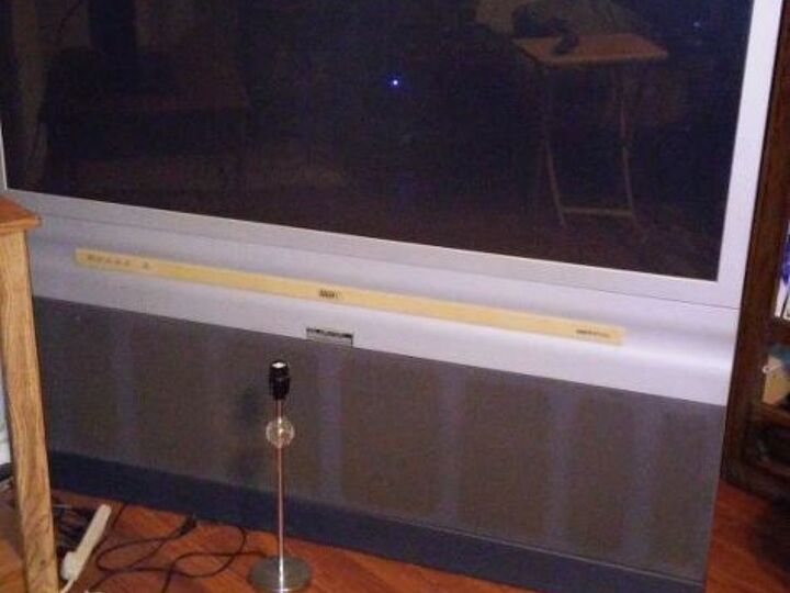 q any ideas for a old hdtv , repurpose household items