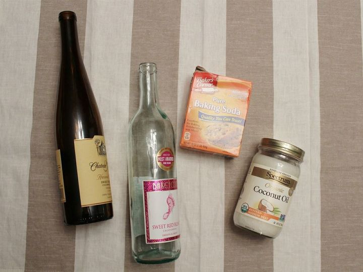 turning recycled bottles into rustic chic wall decor