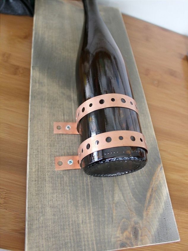 turning recycled bottles into rustic chic wall decor