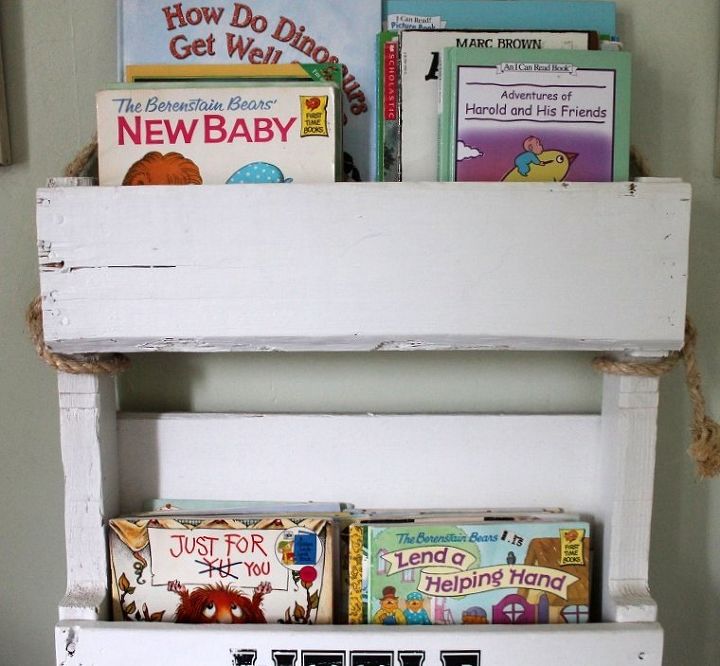 Diy Pallet Bookshelf For Kids Hometalk