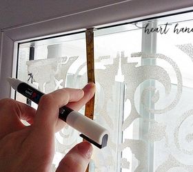 how to transform a glass door using a stencil