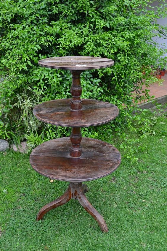 an unusual table, painted furniture