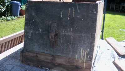 renovating an antique sea chest, home improvement, painted furniture, repurposing upcycling