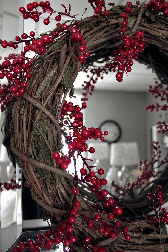 diy red berry wreath on the cheap , crafts, wreaths