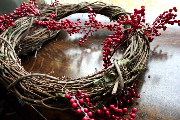 diy red berry wreath on the cheap , crafts, wreaths