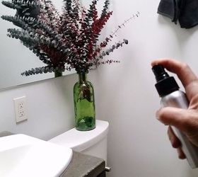 diy holiday spray to make your faux christmas tree smell like real, Hum I think I can use this in the bathroom