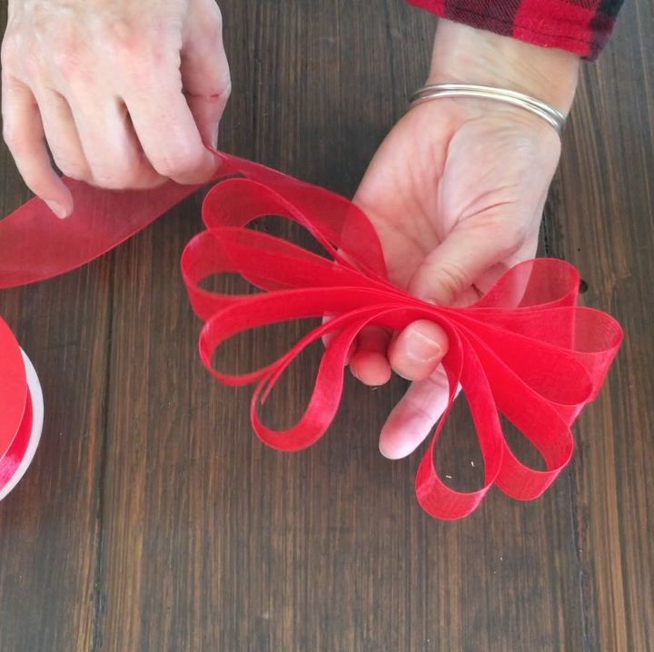 how to tie a christmas bow in 3 easy steps hometalk how to tie a christmas bow in 3 easy steps hometalk