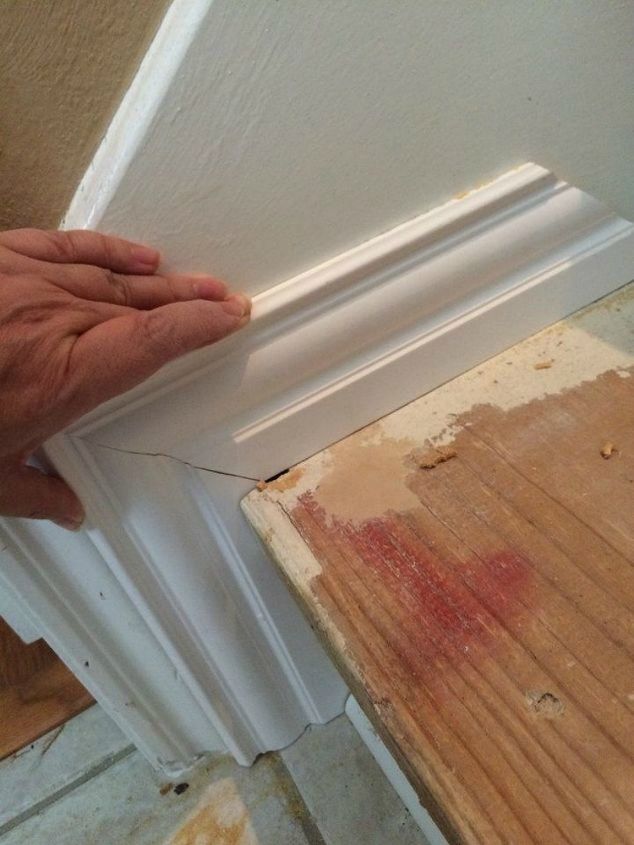 s get rid of your carpet staircase without hiring a contractor, stairs, reupholster, Cover up open edges with molding