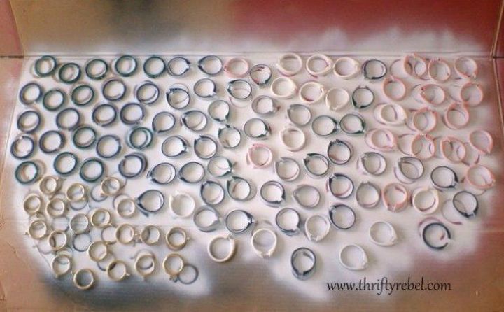 thrift store christmas decorating