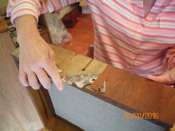 houndstooth chest, painted furniture, Remove the veneer with a sharp blade