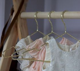 diy-kids-clothing-rack-hometalk